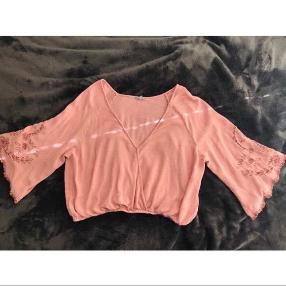Charlotte Russe Tops - Pink Crop Top w/ Embroidered Sleeves